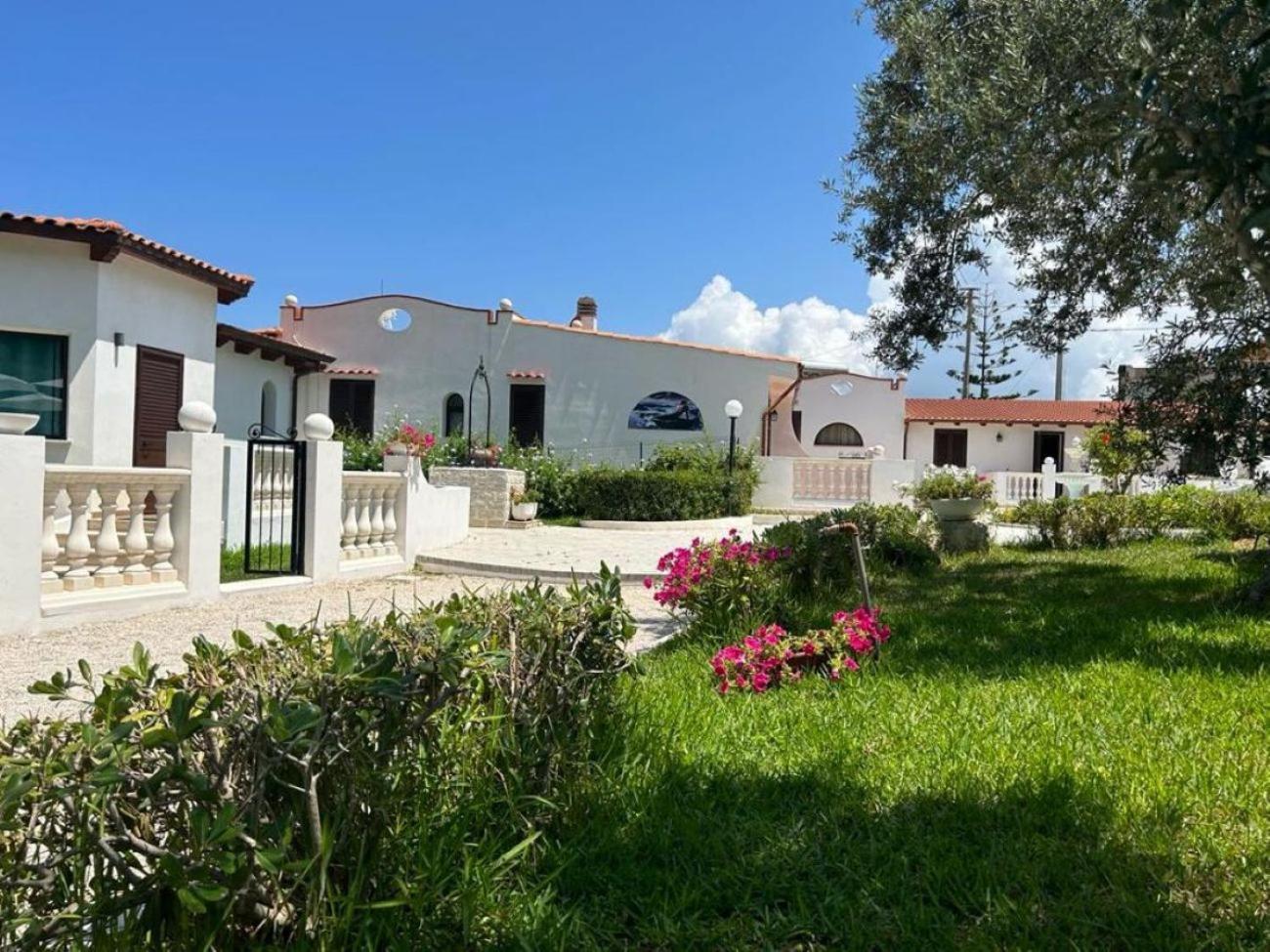 Villa Nunziatella Badia Trappeto  Bagian luar foto