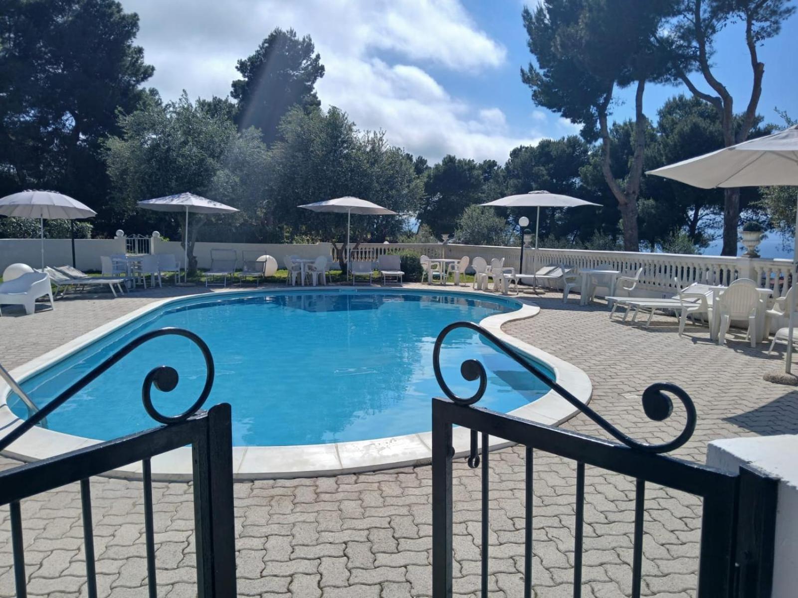 Villa Nunziatella Badia Trappeto  Bagian luar foto
