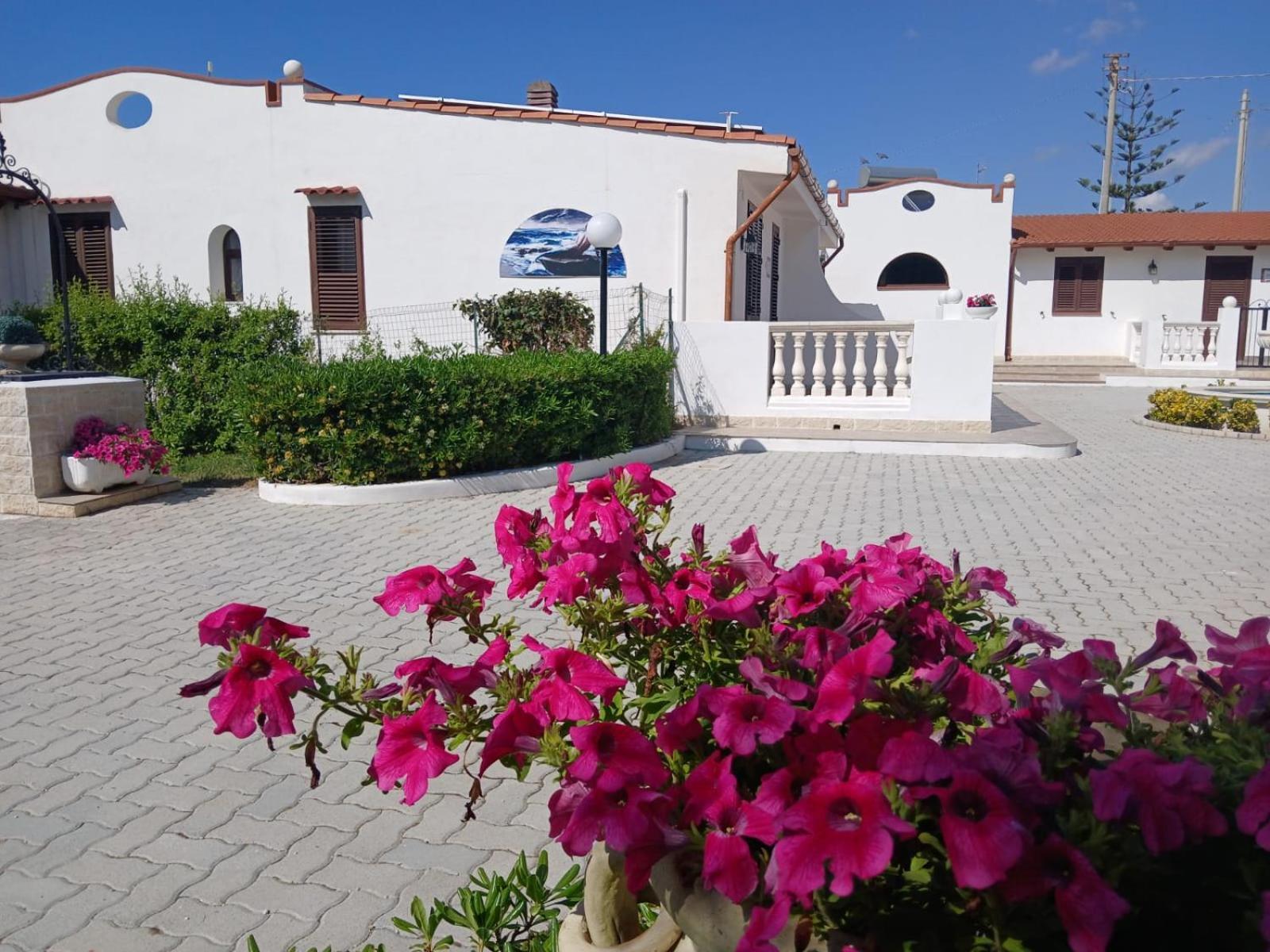 Villa Nunziatella Badia Trappeto  Bagian luar foto