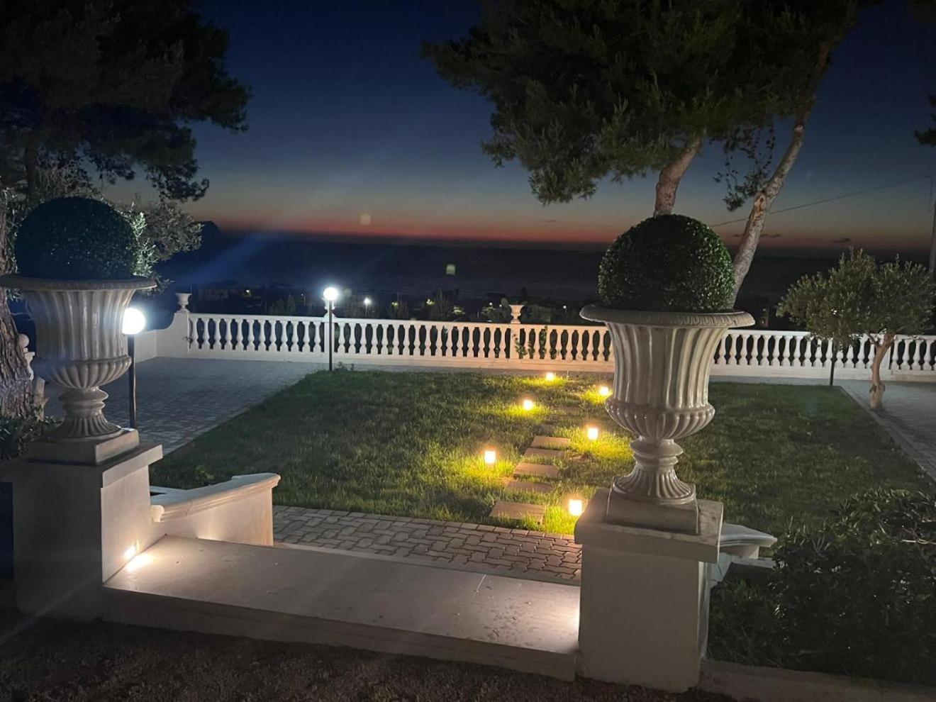 Villa Nunziatella Badia Trappeto  Bagian luar foto