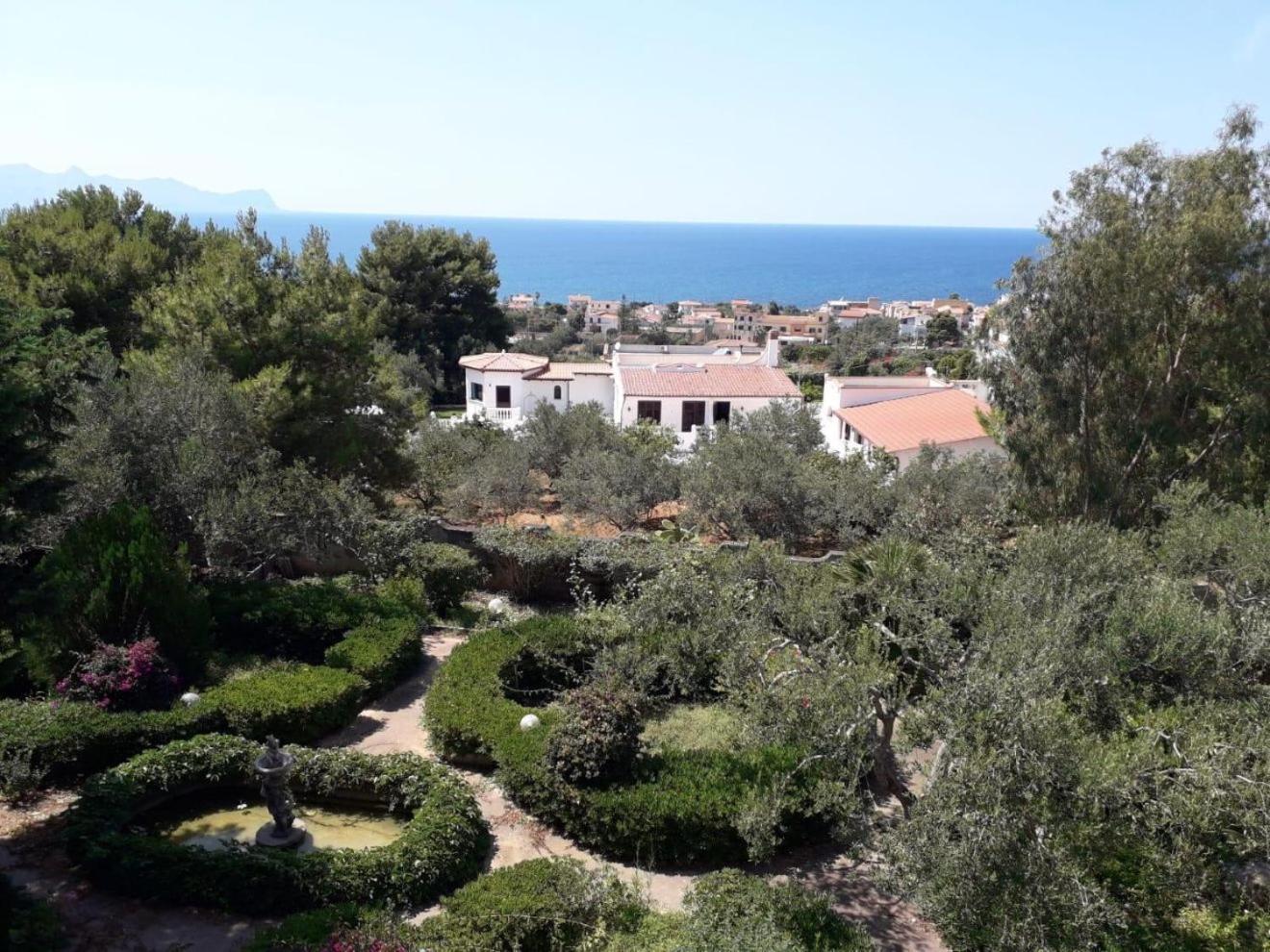 Villa Nunziatella Badia Trappeto  Bagian luar foto